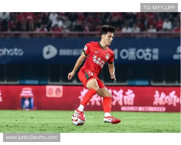 伤病困扰阵容不整国足征战熊猫杯面临重重考验